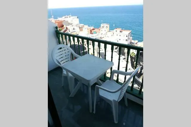 Studio Wifi Beach Front Apartment Puerto de Santiago  Spain