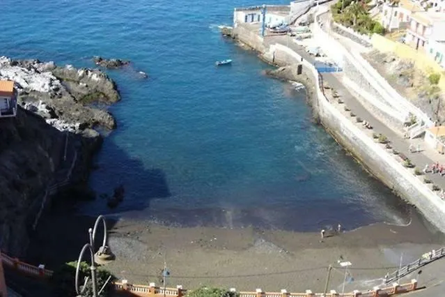 Studio Wifi Beach Front Apartment Puerto de Santiago  Spain