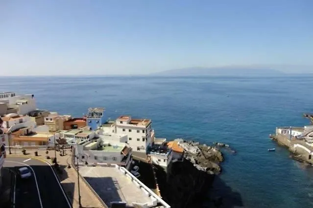 Studio Wifi Beach Front Apartment Puerto de Santiago  0*, Puerto de Santiago (Tenerife) Spain